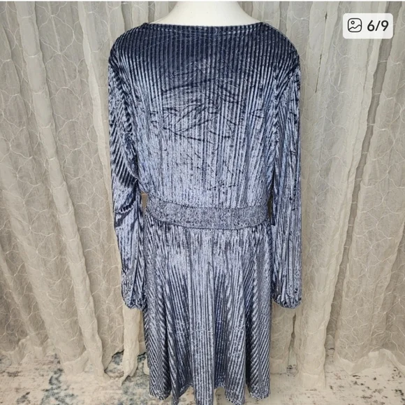 Zeagoo Vevlvet Metallic Light Blue Long Sleeve V neck Mini Dress Smocked Waist - Picture 7 of 9